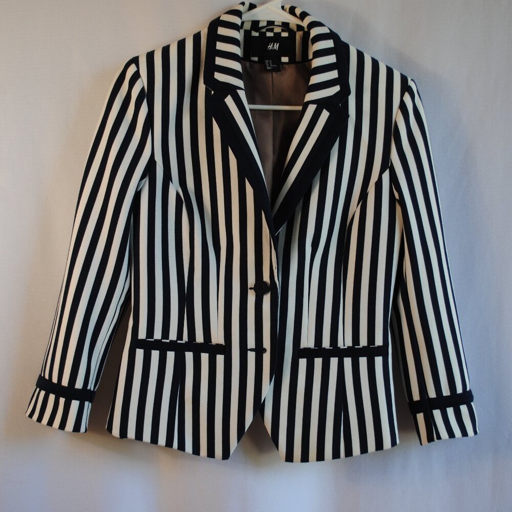 Navy Blue and White Stripped Womens Blazer Jacket 3/4 Sleeve - H&M - (Size 12)